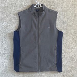 Vineyard Vines🐳 fleece vest/ Size: S